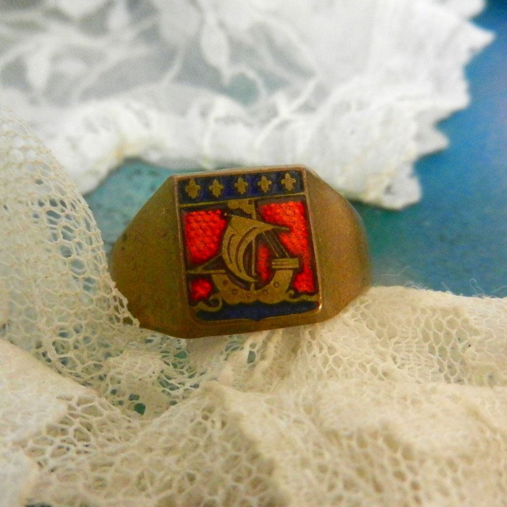 VTG men's viking ring artisan tan red black ship longboat sea voyage sailing art